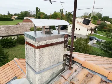 Démolition d'une ancienne cheminée et création d'une nouvelle cheminée avec foyer insert bois à Yvrac